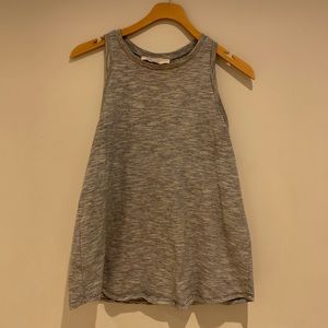 Loft tank with cinched back